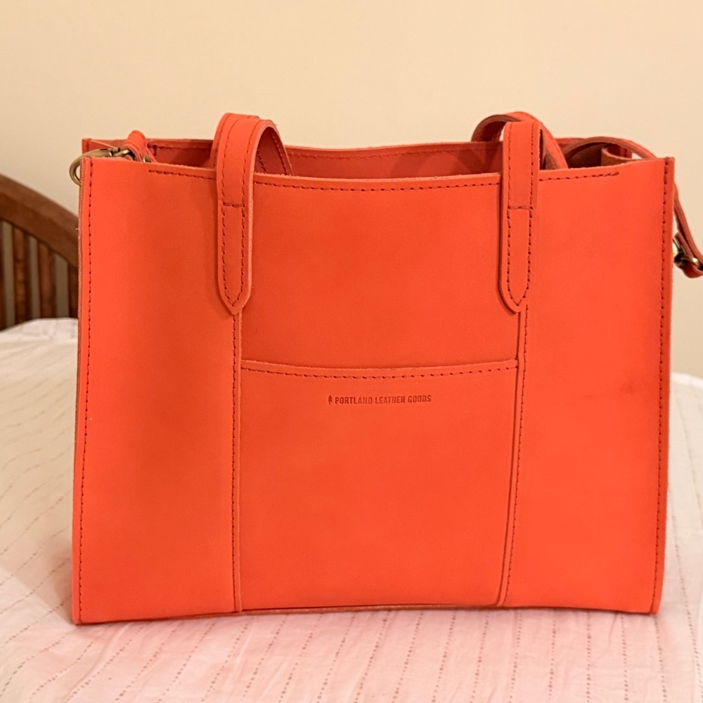 Portland Leather Vibrant Orange Lola e/w sherbet